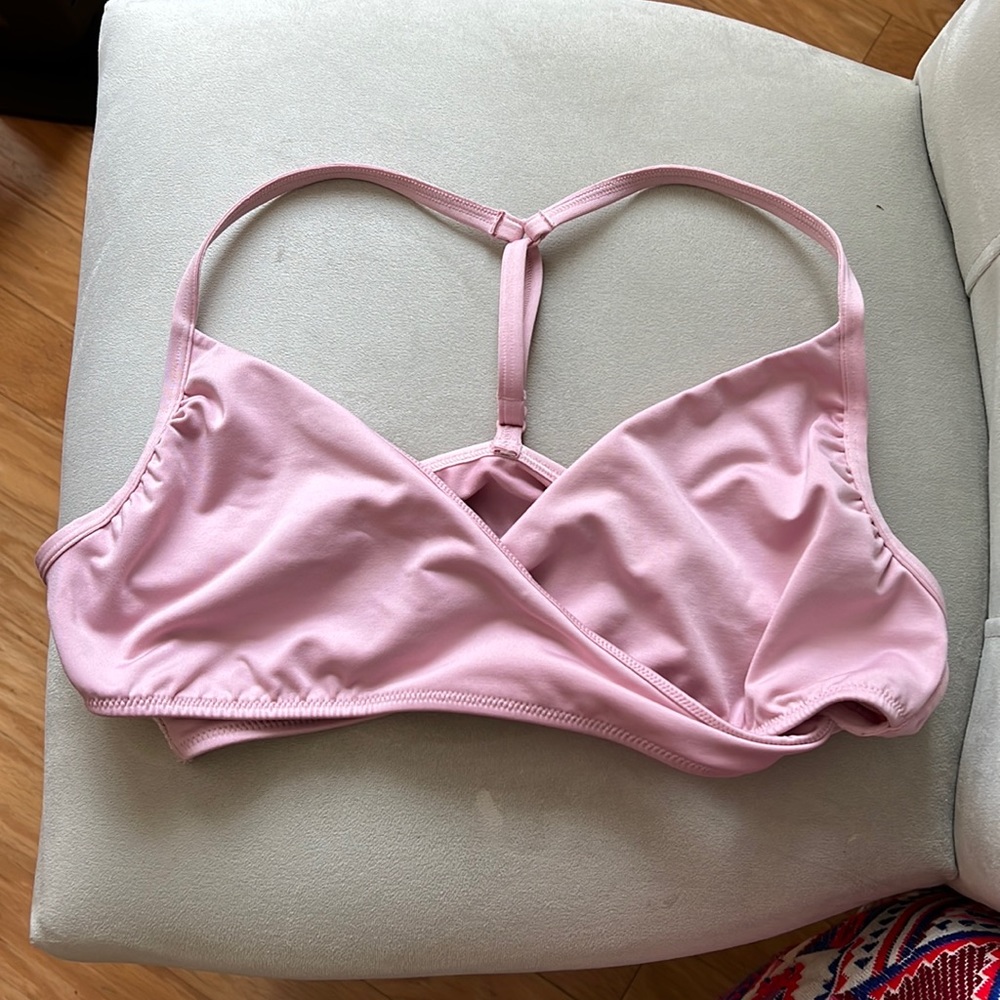 Victoria’s Secret PINK Sports Bra